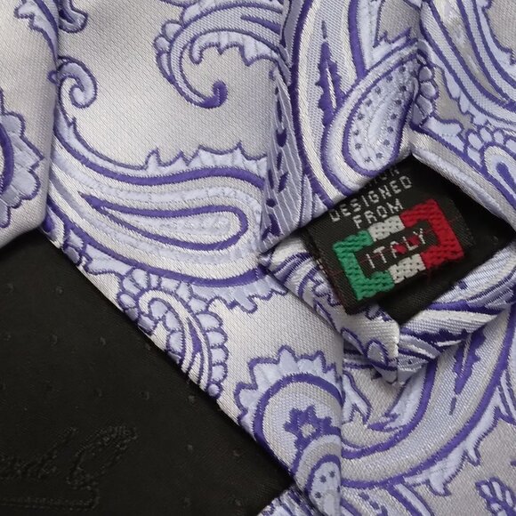 Brand Q | 3 Pc Satin Paisley Formal Vest, Tie & Hankie | Size M - Picture 9 of 11